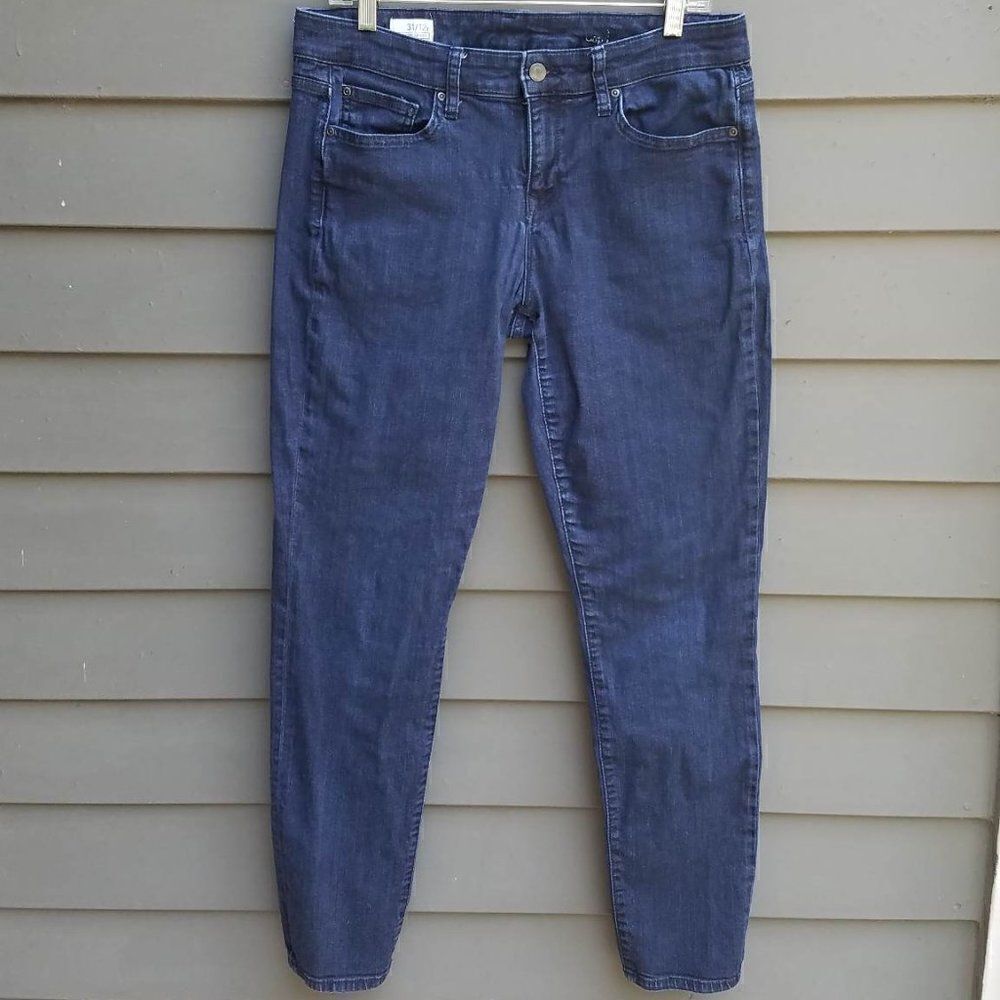 Gap 1969 Mid Rise Skinny Jeans size 31/12 R